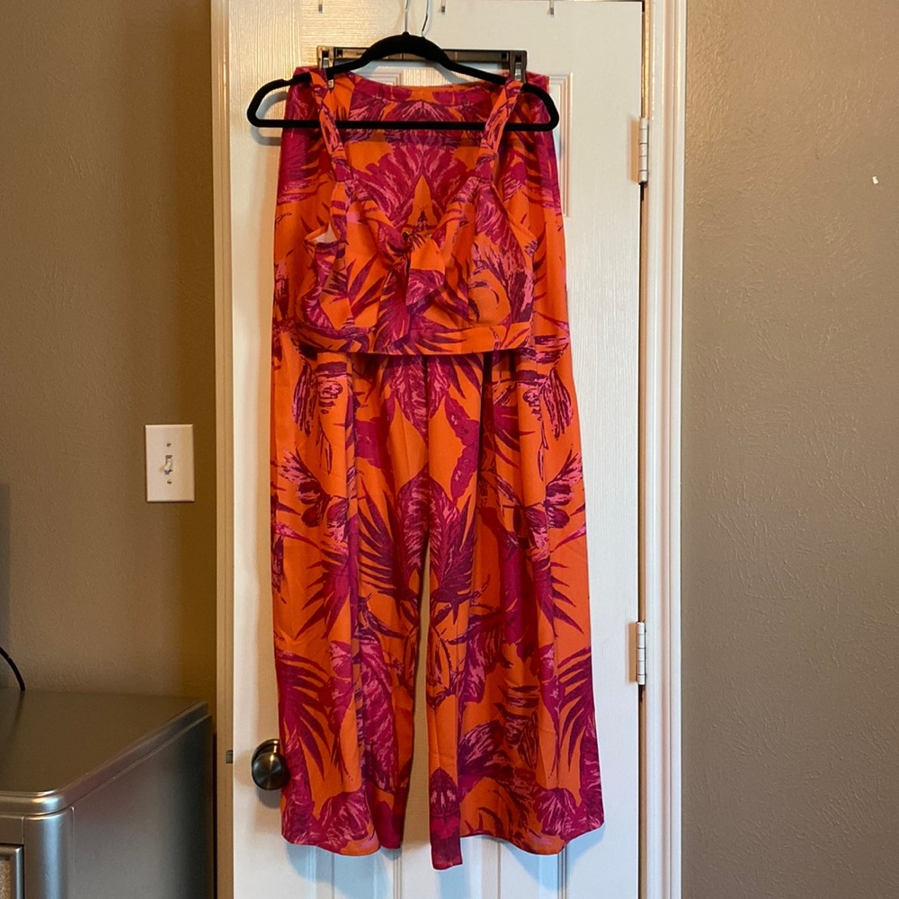 NWOT crop top and pant set - top m; pant l